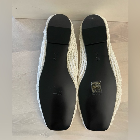 The Row Ballet Ballerina in White Crochet Sz 39/9 (runs large!) - Picture 3 of 9